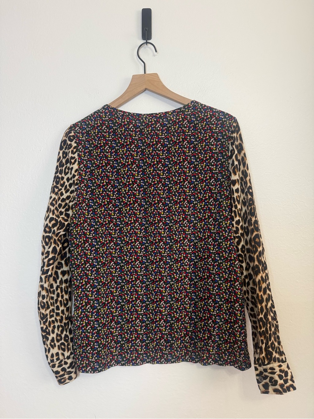 Equipment Floral Cheetah Liam 100% Silk Blouse Long Sleeve Top - Picture 6 of 7